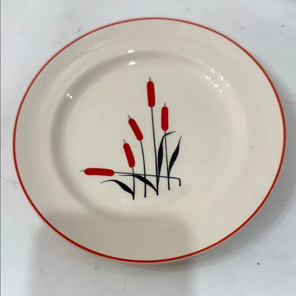 Camwood Ivory Universal Cambridge Elegant Cream Bread Dessert Saucer Red Floral